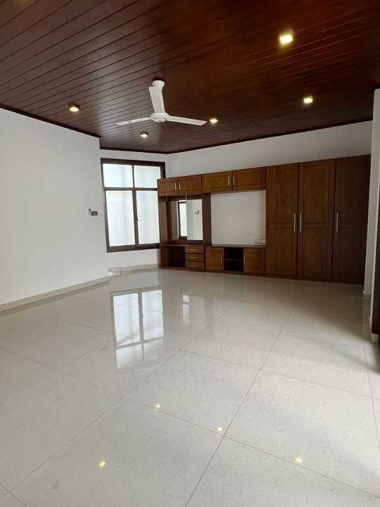 WhatsApp Image 2022-09-29 at 3.14.41 PM_540x960