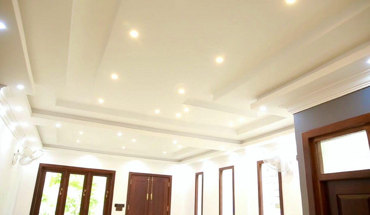 25A3A9EB-15DB-48A8-8B72-134A62DA00BB
