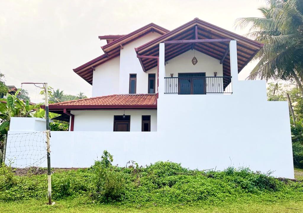 EE1D7772-F8F7-429C-81B7-195B4A06C9BB