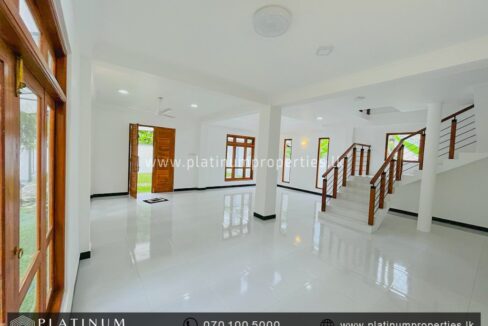DCB3B2B5-41A0-47F6-8290-1FDC8A75AB1D